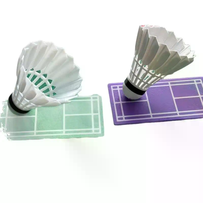 Rotating Badminton Car Ornamen - Badminton Shuttlecock ulasan dan harga